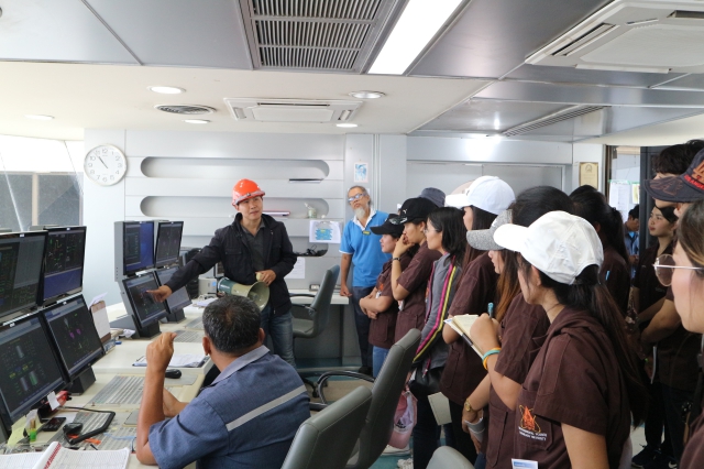The group of Faculty 's teachers and students (52 persons) from Faculty of Science, Khonkaen University to visit salt plant operation of Pimai Salt Company Limited