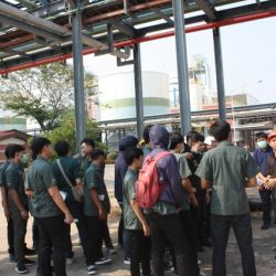 คณะผู้เยี่ยมชมจาก คณะวิศวกรรมศาสตร์ มหาวิทยาลัยอุบลราชธานี